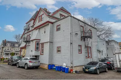 31 Chestnut St, East Orange, NJ 07018 - Photo 29