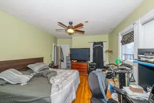 31 Chestnut St, East Orange, NJ 07018 - Photo 17