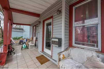 31 Chestnut St, East Orange, NJ 07018 - Photo 5