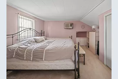 544 Goffle Hill Rd, Hawthorne, NJ 07506 - Photo 13