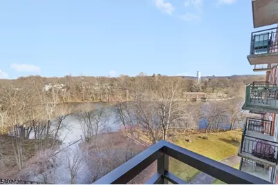 300 Main St #811, Little Falls Township, NJ 07424 - Photo 9