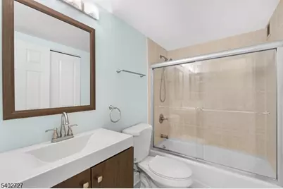 300 Main St #811, Little Falls Township, NJ 07424 - Photo 13