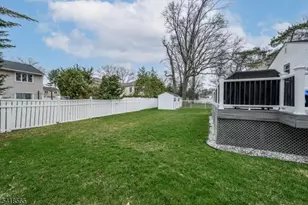 174 Liberty St, Clark Township, NJ 07066 - Photo 27