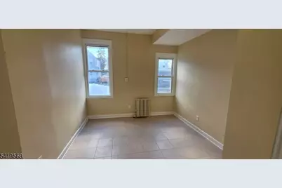 120 Sunset Ave, Newark, NJ 07106 - Photo 5
