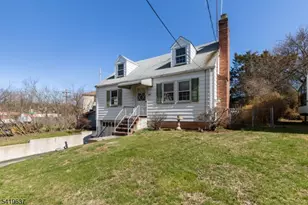 624 N Scotch Plains Ave, Westfield, NJ 07090 - Photo 3