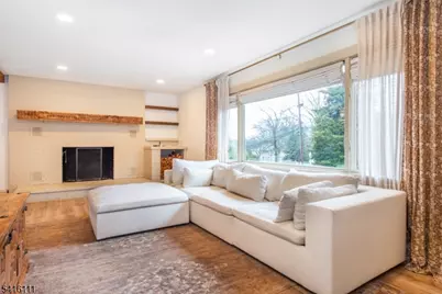 278 French Hill Rd, Wayne, NJ 07470 - Photo 9