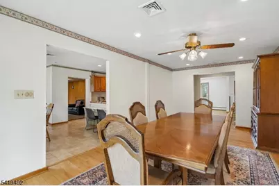 25 Victoria Dr, Clark Township, NJ 07066 - Photo 5