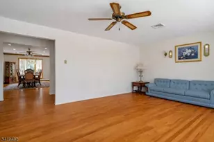 25 Victoria Dr, Clark Township, NJ 07066 - Photo 3