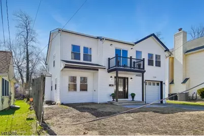 207 Lake Shore Dr, Parsippany, NJ 07034 - Photo 3