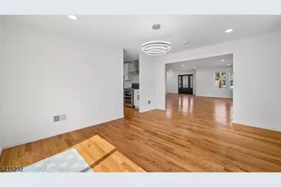 207 Lake Shore Dr, Parsippany, NJ 07034 - Photo 7