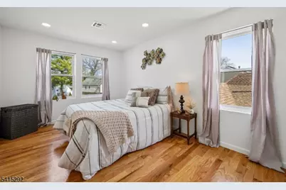 207 Lake Shore Dr, Parsippany, NJ 07034 - Photo 15