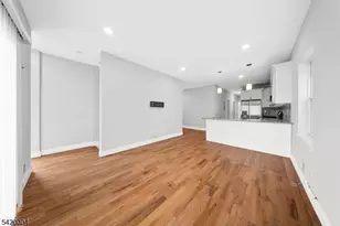 558 Broadway, Elizabeth, NJ 07206 - Photo 5