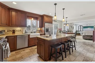 32 Bailey Park Dr, Frankford Township, NJ 07822 - Photo 11