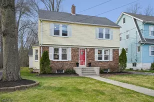 39 Boyden Ave, Maplewood, NJ 07040 - Photo 3