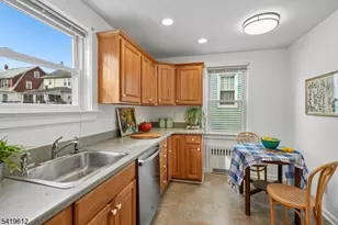 39 Boyden Ave, Maplewood, NJ 07040 - Photo 17