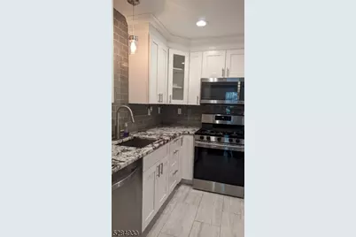 16 Cellar Ave #16, Clark Township, NJ 07066 - Photo 5