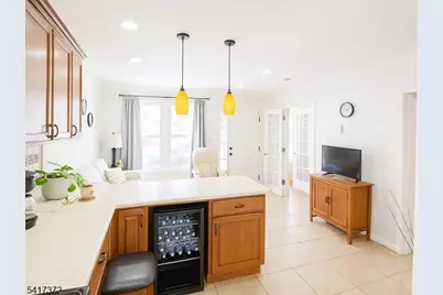 31 Kossuth St, Haledon, NJ 07508 - Photo 3