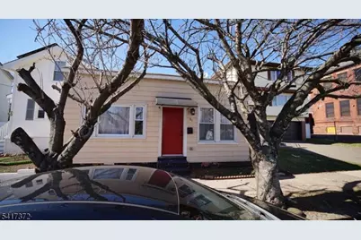 31 Kossuth St, Haledon, NJ 07508 - Photo 1