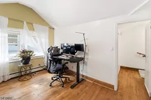 209 Floral St, Roselle, NJ 07203 - Photo 17