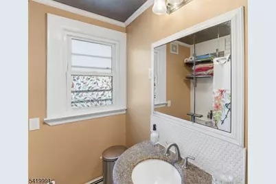 209 Floral St, Roselle, NJ 07203 - Photo 29