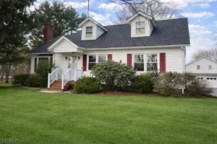 27 Union Rd, Clinton, NJ 08809 - Photo 1