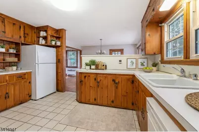 27 Union Rd, Clinton, NJ 08809 - Photo 3