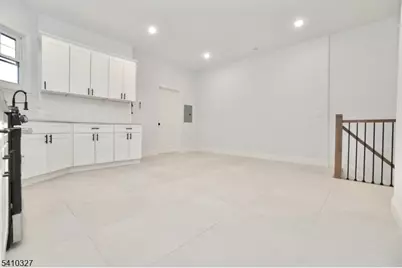 41 Arlington Ave, Jersey City, NJ 07305 - Photo 19