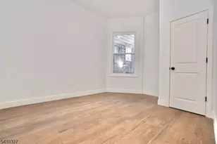 41 Arlington Ave, Jersey City, NJ 07305 - Photo 21