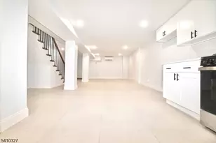 41 Arlington Ave, Jersey City, NJ 07305 - Photo 25