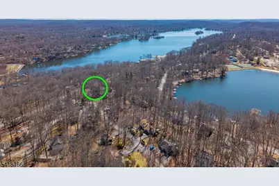 19 Amicalola Rd, Vernon Twp., NJ 07462 - Photo 29