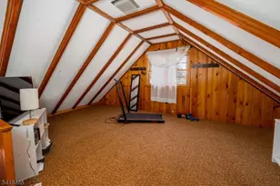 19 Amicalola Rd, Vernon Twp., NJ 07462 - Photo 13