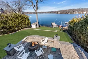 7 Wildwood Shores Dr, Hopatcong, NJ 07843 - Photo 5