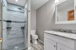 7 Wildwood Shores Dr, Hopatcong, NJ 07843 - Photo 23