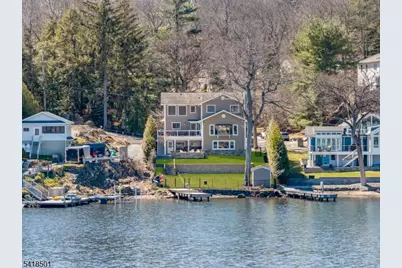 7 Wildwood Shores Dr, Hopatcong, NJ 07843 - Photo 3