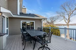 7 Wildwood Shores Dr, Hopatcong, NJ 07843 - Photo 27