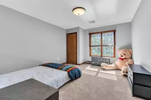 7 Wildwood Shores Dr, Hopatcong, NJ 07843 - Photo 21