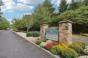 1608 Cypress Ln, East Brunswick Township, NJ 08816 - Photo 27