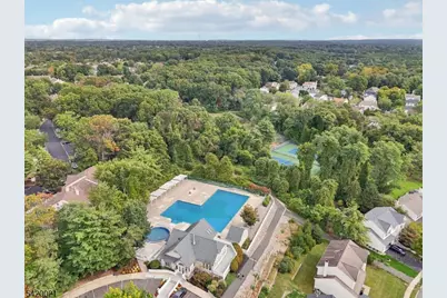 1608 Cypress Ln, East Brunswick Township, NJ 08816 - Photo 25