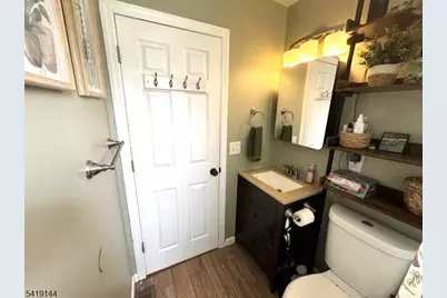 34 Eisenhower, Spotswood, NJ 08884 - Photo 9