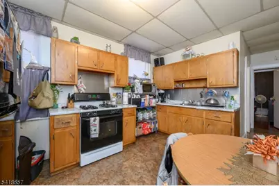 427-429 N 12th St, Newark, NJ 07107 - Photo 3