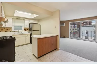 6107A Palisade Ave, West New York, NJ 07093 - Photo 17