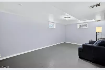 135 Riverview Rd, Phillipsburg, NJ 08865 - Photo 13