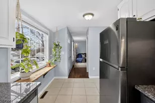 135 Riverview Rd, Phillipsburg, NJ 08865 - Photo 9