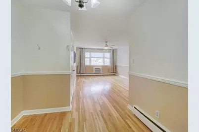 741 Bloomfield Ave #A2, Verona Twp., NJ 07044 - Photo 7