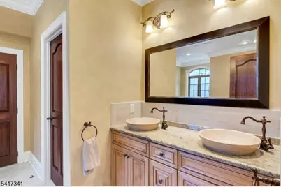 916 Valley Road, Watchung, NJ 07069 - Photo 29