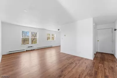 100 Pierson Miller Dr #22, Pompton Lakes, NJ 07442 - Photo 9