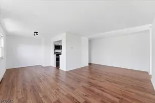 100 Pierson Miller Dr, Pompton Lakes, NJ 07442 - Photo 7