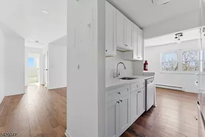 100 Pierson Miller Dr #22, Pompton Lakes, NJ 07442 - Photo 5