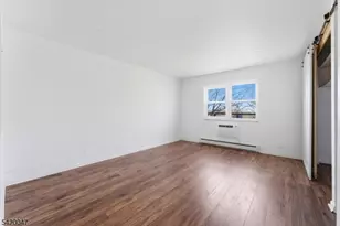 100 Pierson Miller Dr, Pompton Lakes, NJ 07442 - Photo 11