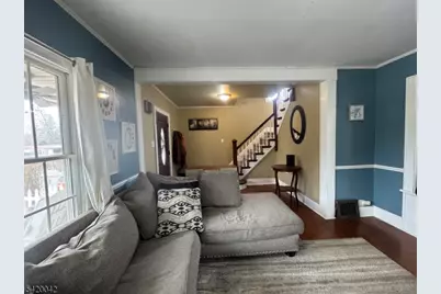 10 Governor Haines St, Hamburg, NJ 07419 - Photo 3